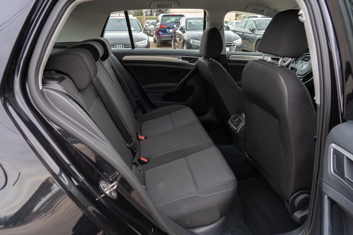 Volkswagen Golf 1.6 CR TDI