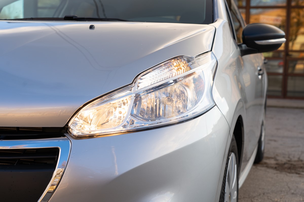 Peugeot 208 1,6 BlueHDI