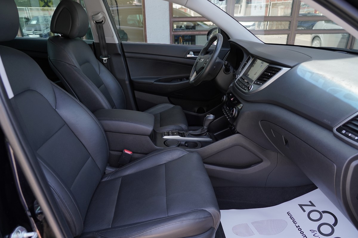 Hyundai
 Tucson
 2,0 CRDI 4X4 