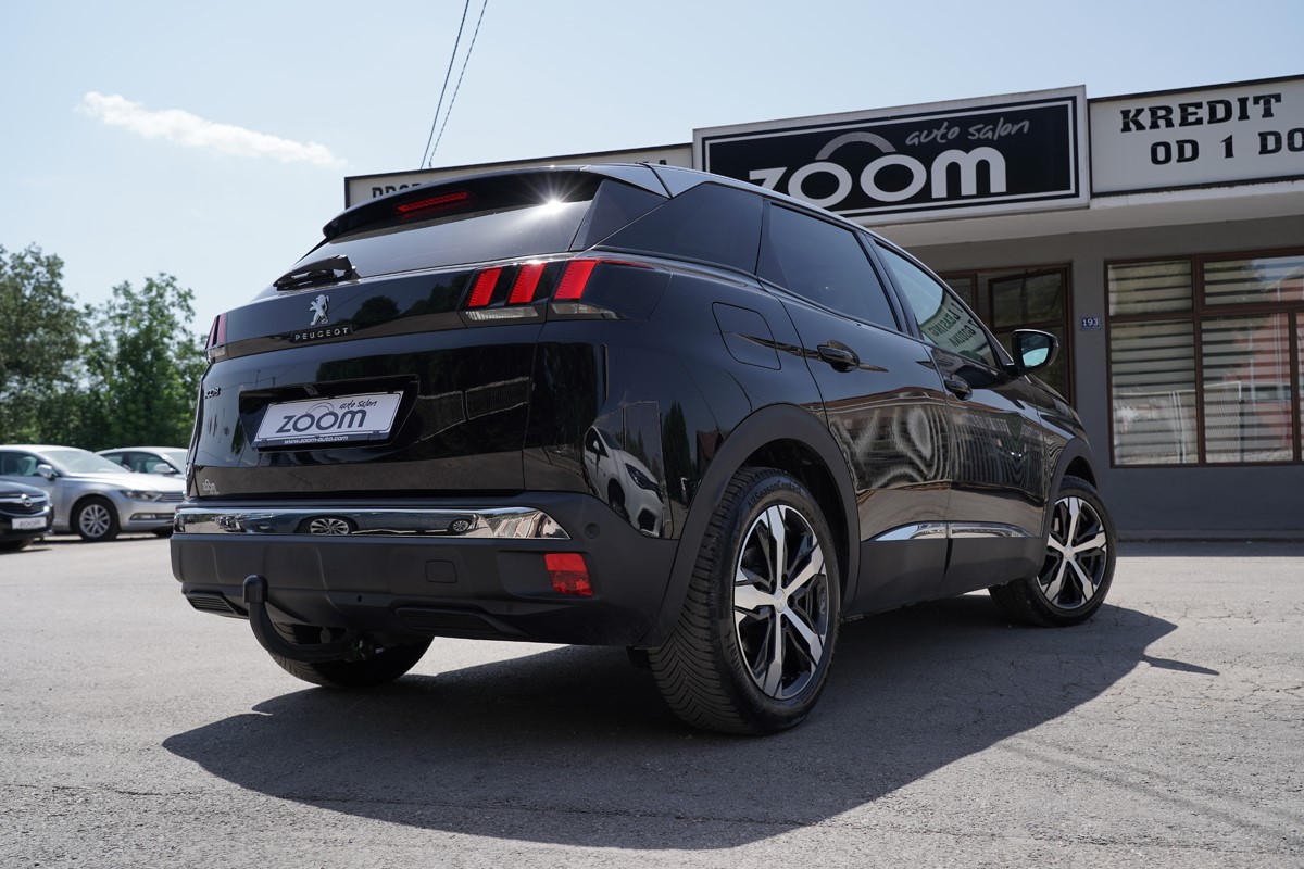 Peugeot 3008 1,5 BlueHDI ALLURE
