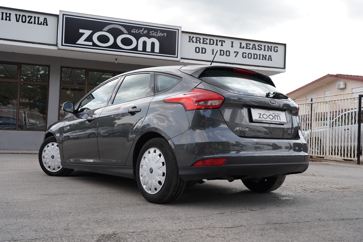 Ford
 Focus
 1,5 TDCI