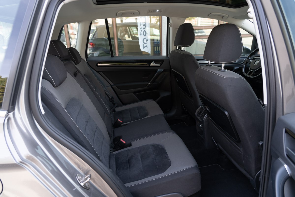 Volkswagen Golf SPORTSVAN  2.0 TDI HIGHLINE