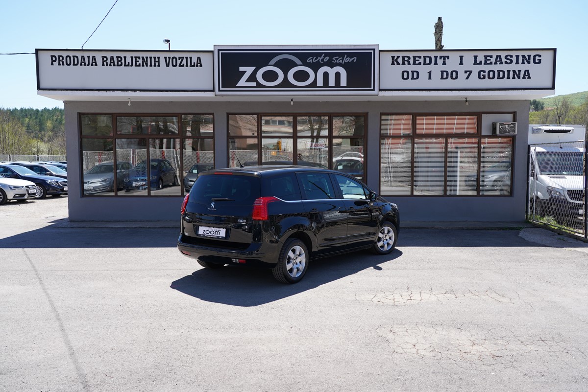Peugeot 5008 1,6 E-HDI 7 SJEDISTA
