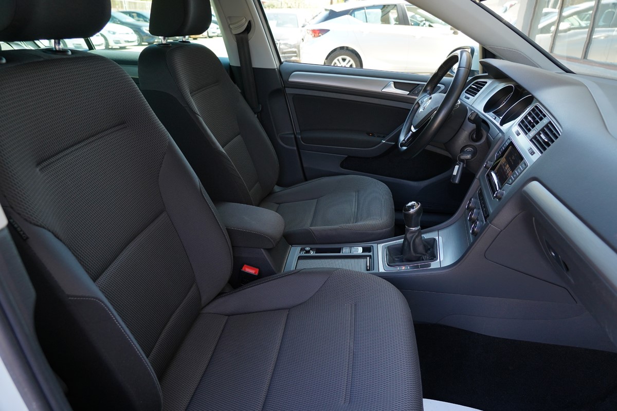 Volkswagen Golf 1,6 TDI