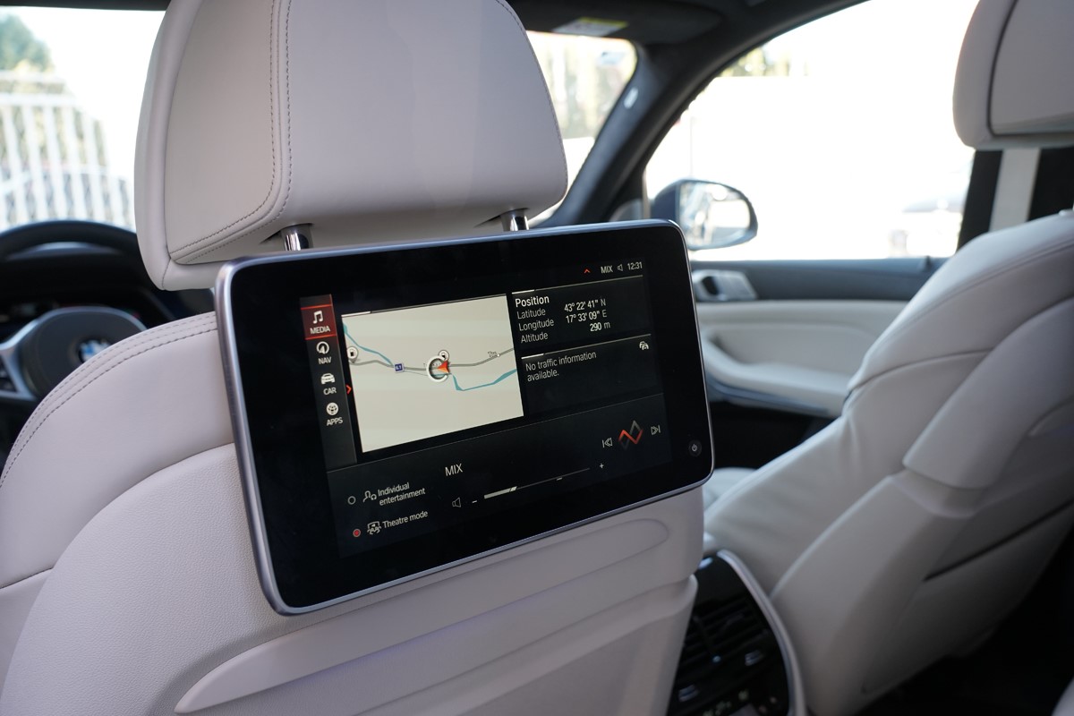 BMW
 X7 XDRIVE M50D