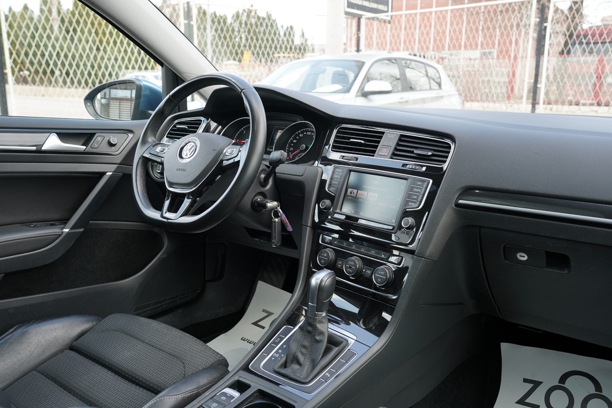 Volkswagen Golf GOLF 1.6 TDI 7-DSG