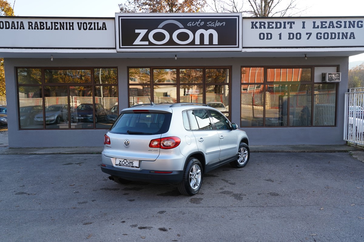 Volkswagen Tiguan
 2,0 TDI 4MOTION