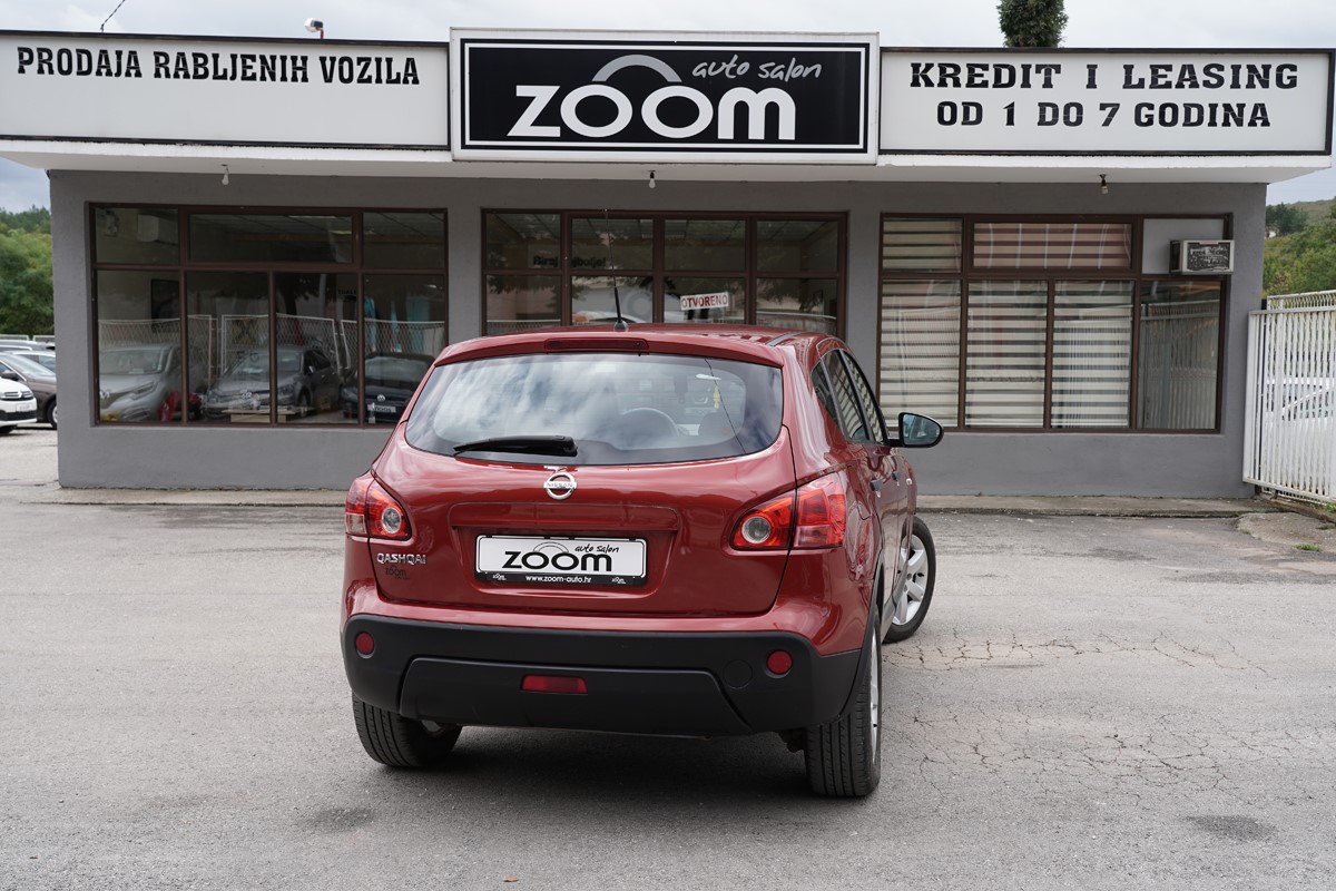 Nissan
 Qashqai 1.5 DCI