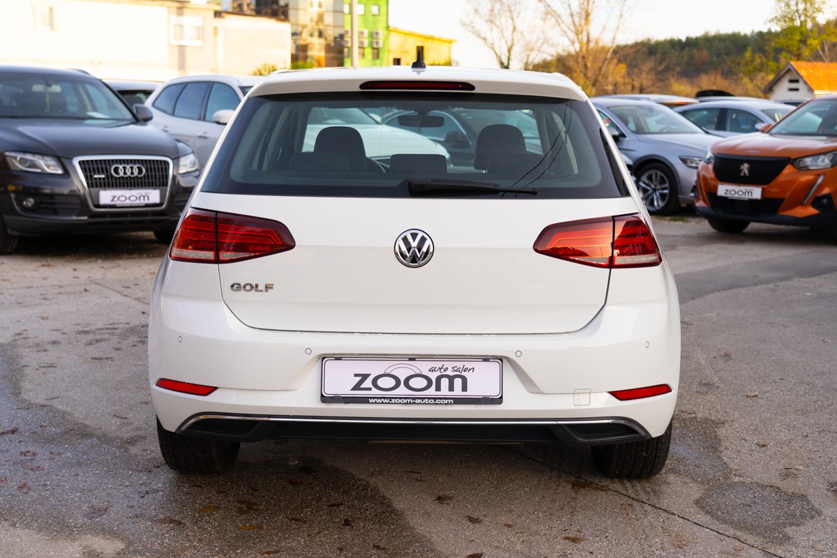 Volkswagen Golf 1,6 TDI