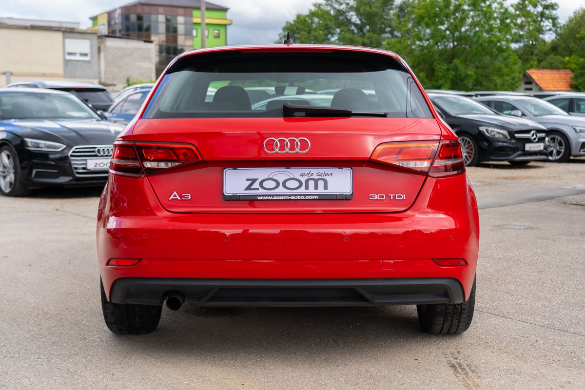 Audi A3
 30 TDI