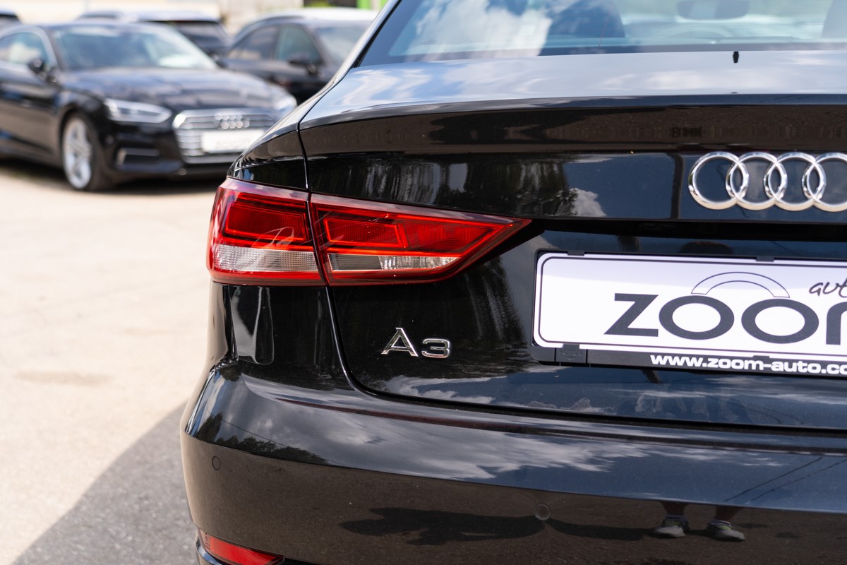 Audi A3
 30 TDI