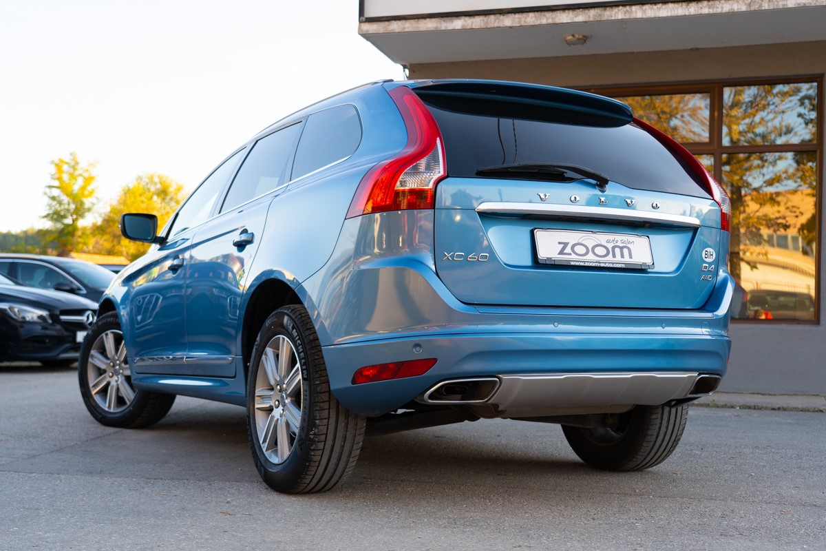 Volvo
 XC60 D4