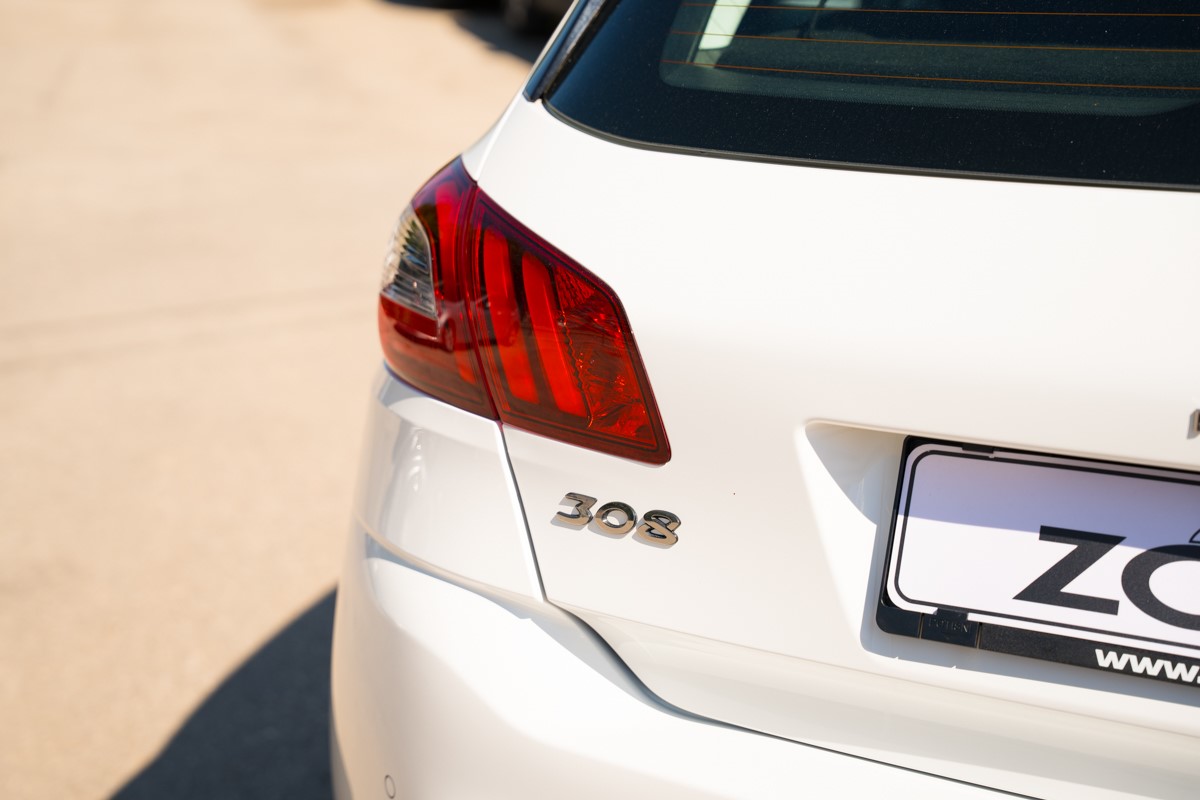 Peugeot 308 1.5 BlueHDI