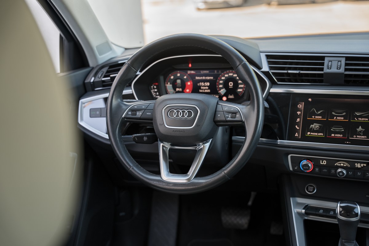 Audi Q3 2.0 TDI S-Tronic