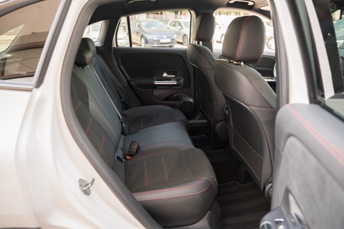 Mercedes-Benz GLA 200 D AMG