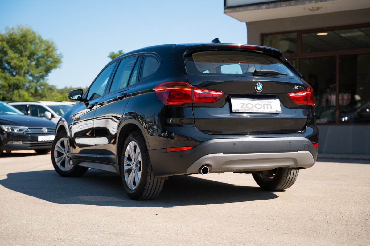 BMW
 X1  SDrive 18D
