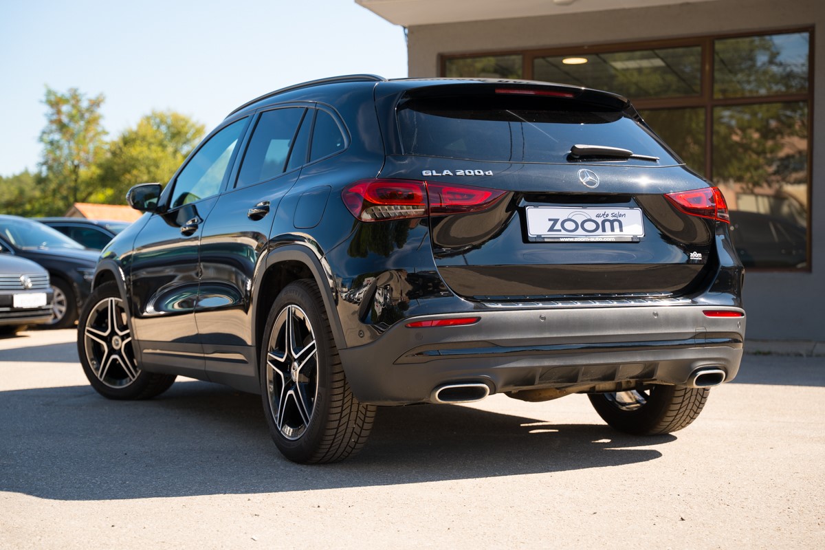 Mercedes-Benz GLA 200 d AMG