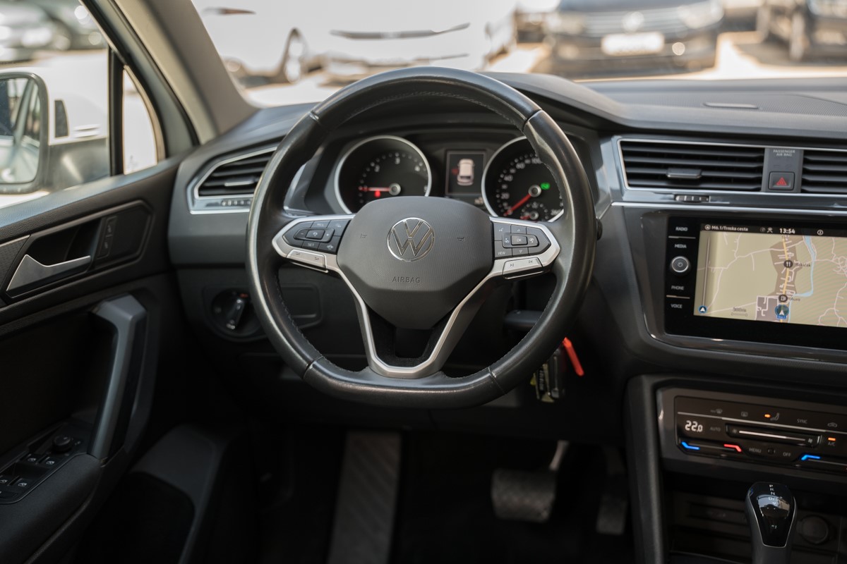 Volkswagen Tiguan
 2.0 TDI DSG