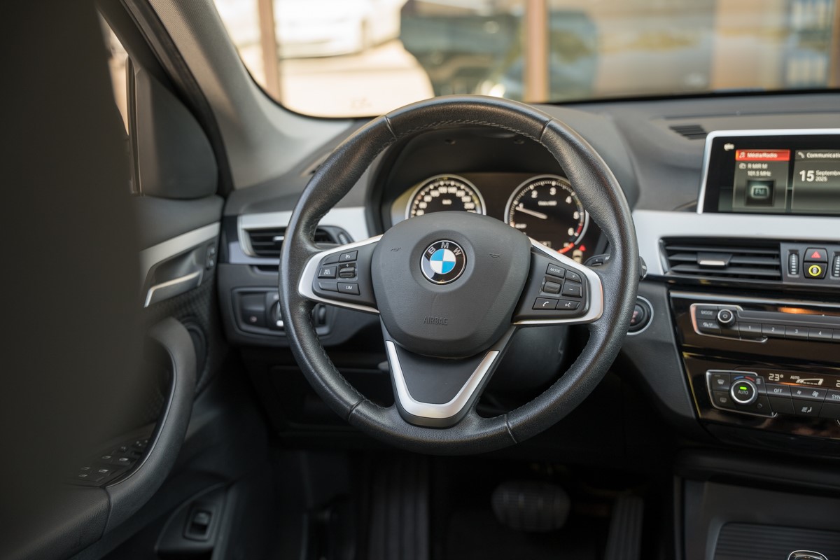 BMW
 X1 20d XDrive