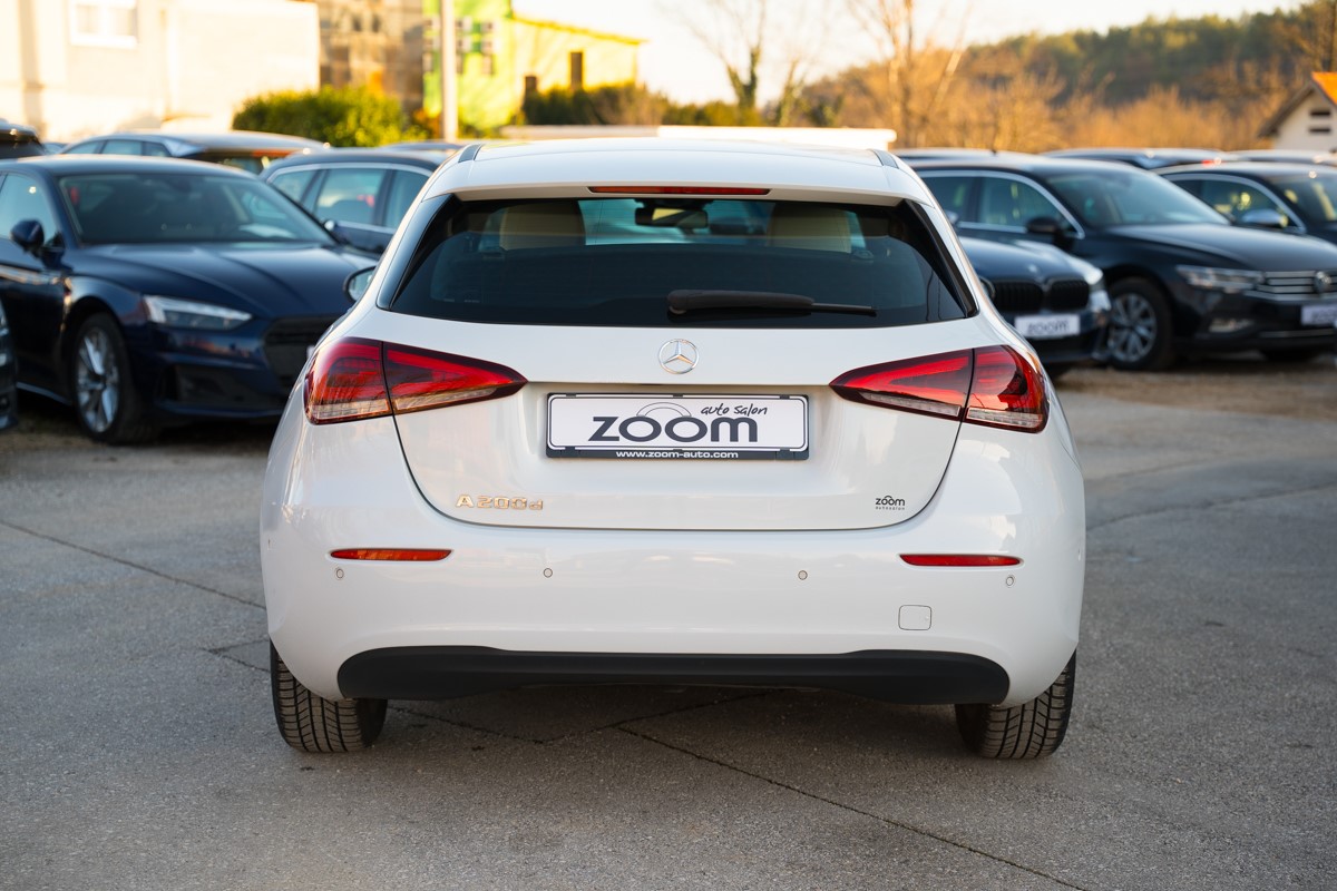 Mercedes-Benz A-Class 200d Business Line