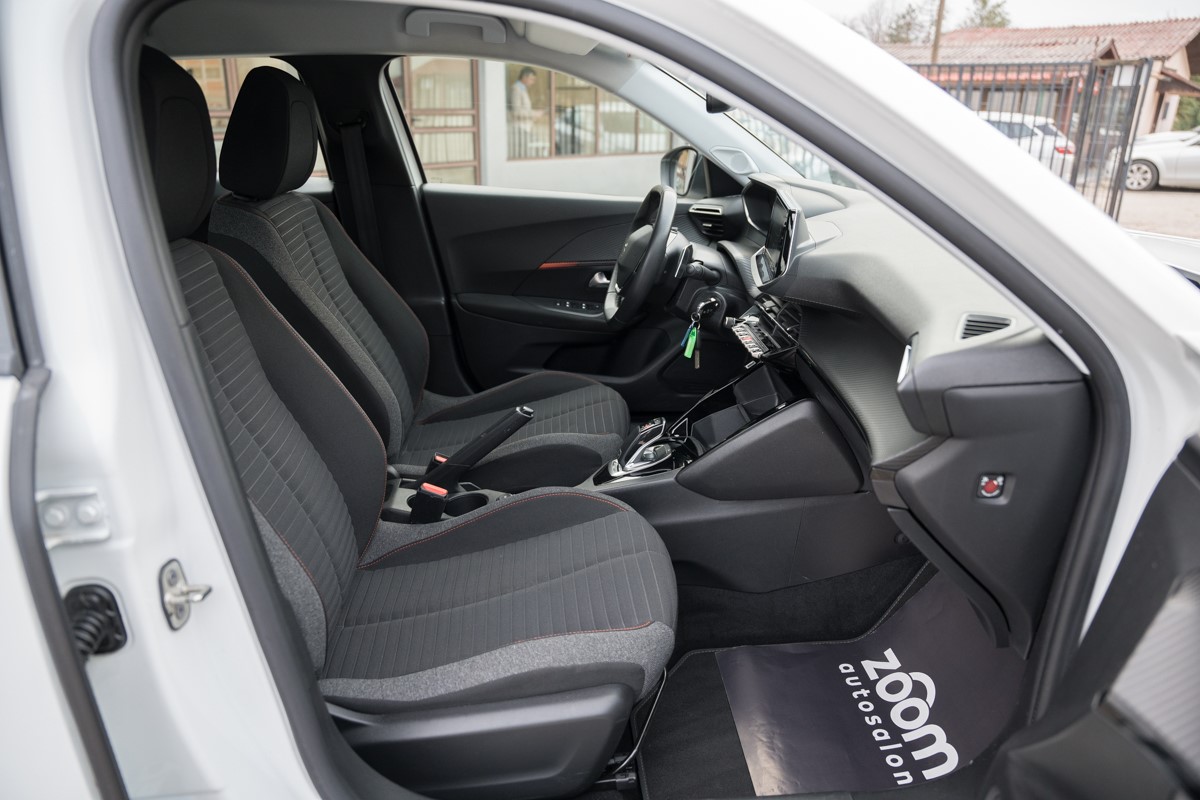 Peugeot 2008 1.2 PureTech