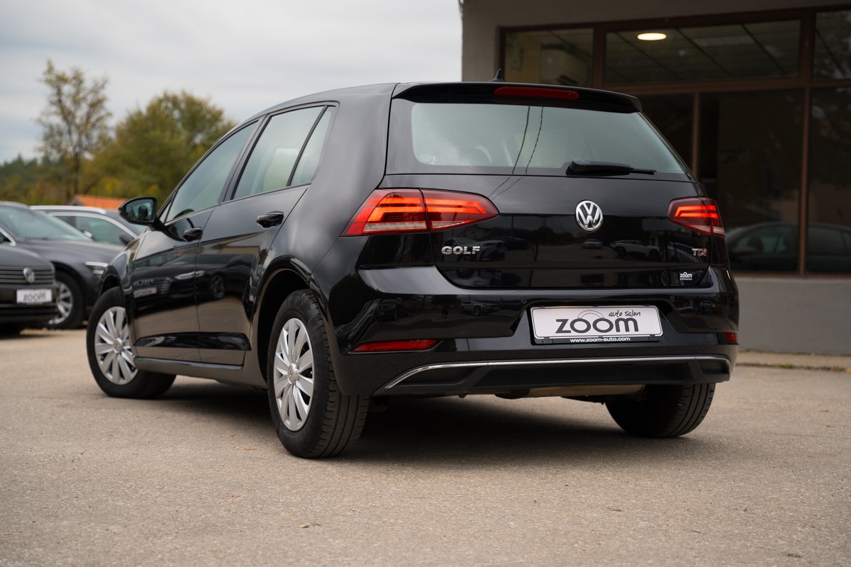 Volkswagen Golf 1.6 TDI DSG
