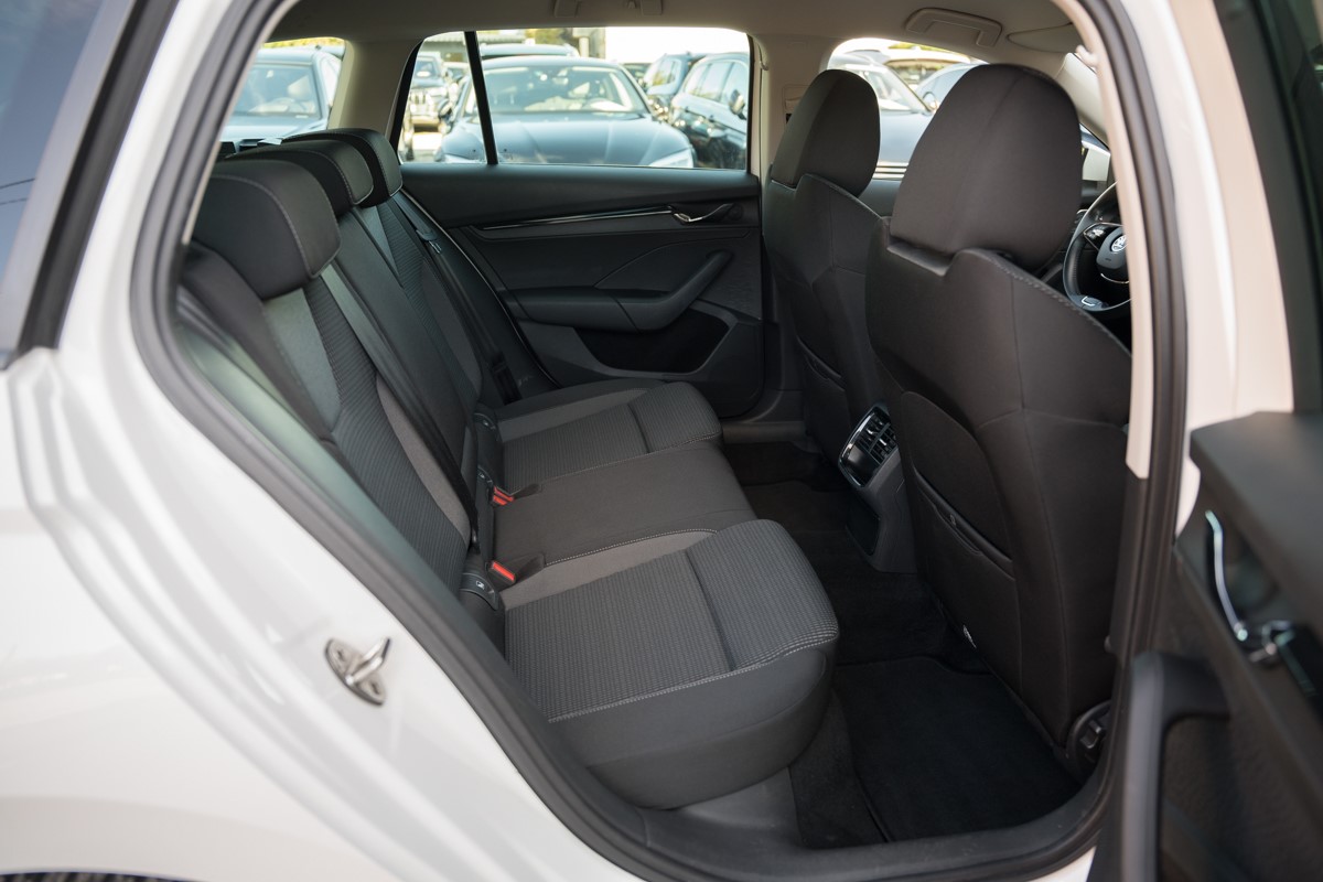 Škoda Octavia Combi 2.0 TDI DSG