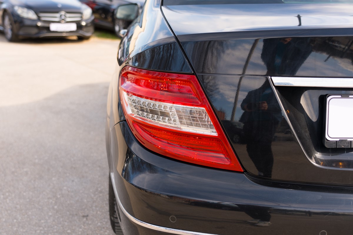 Mercedes-Benz C-Class
 200 CDI