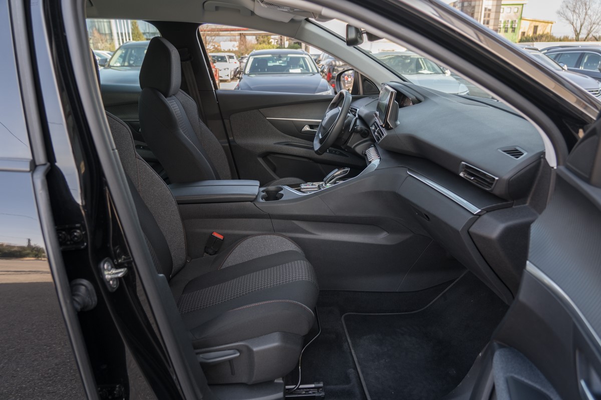 Peugeot 3008 1.5 BlueHDI