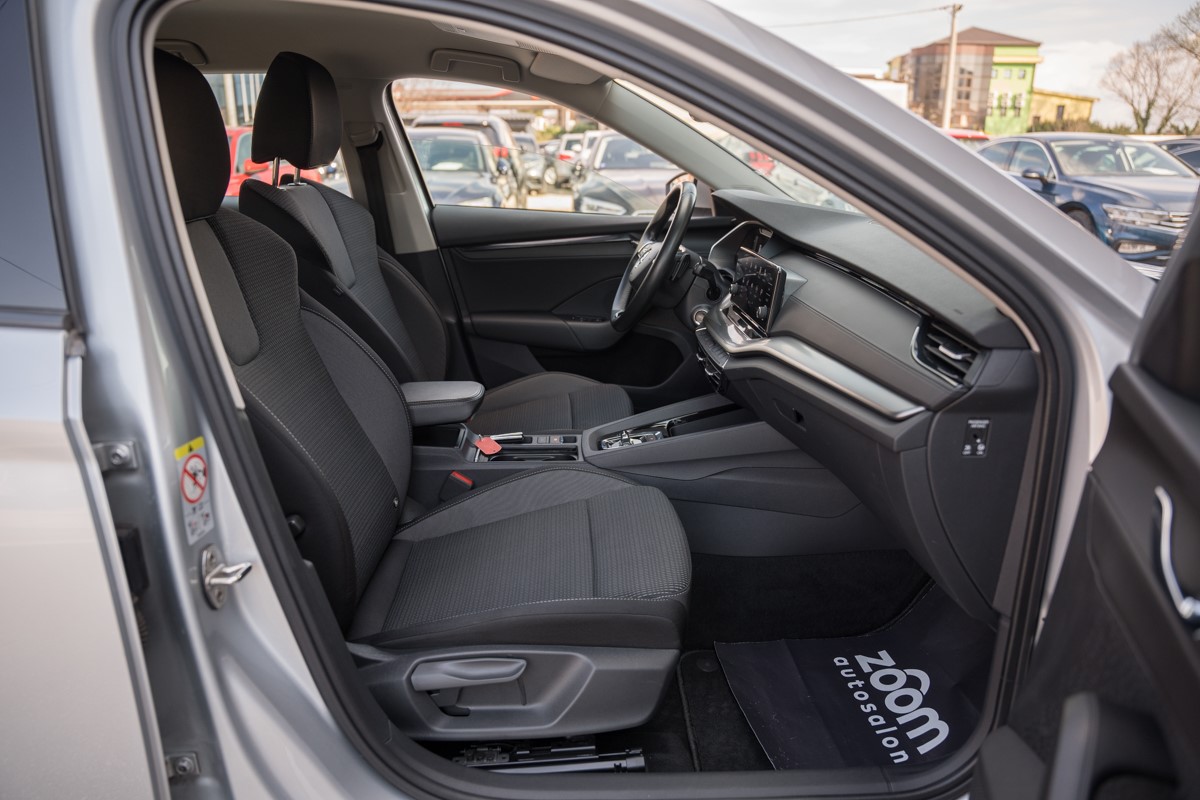 Škoda Octavia Combi 2.0 TDI DSG