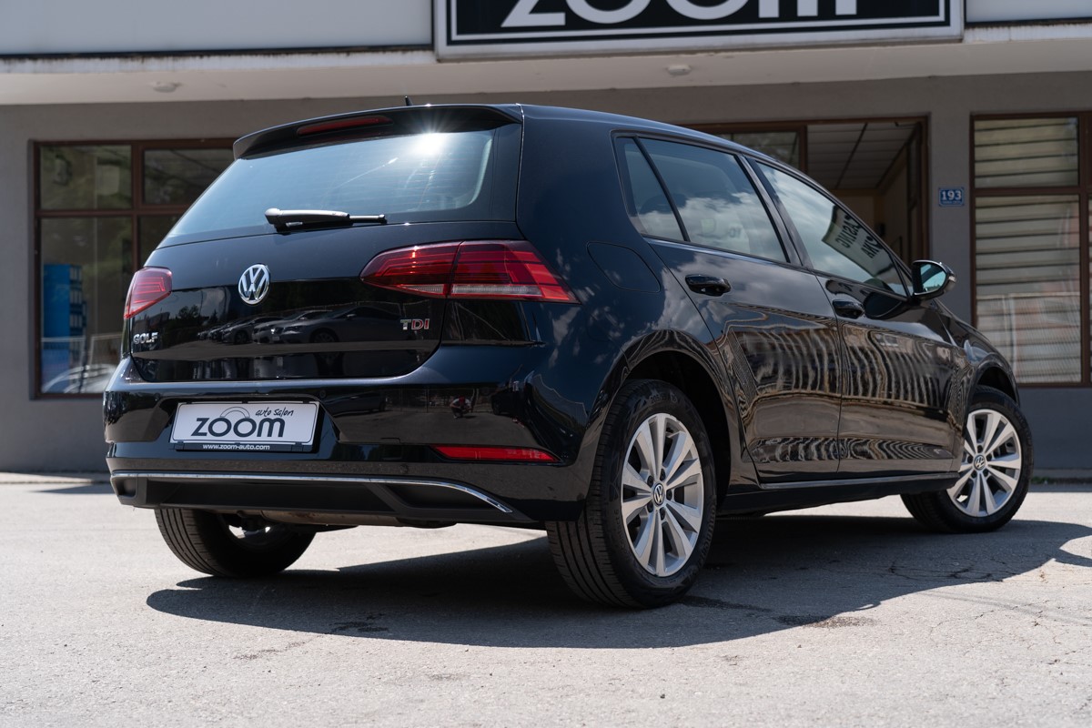 Volkswagen Golf 1.6 TDi BlueMotion Confortline Business