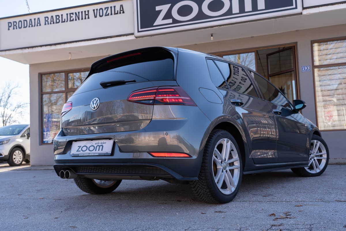 Volkswagen Golf 2,0 TDI DSG GTD