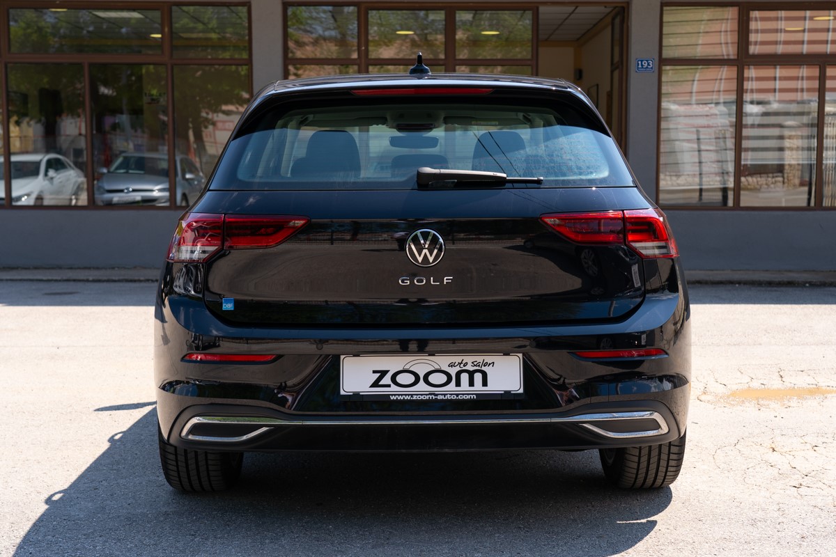 Volkswagen Golf 8 2.0 TDi DSG Style