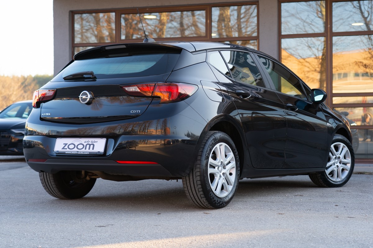Opel Astra 1.6 D