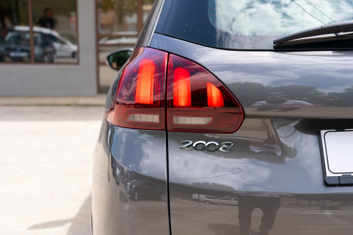 Peugeot 2008 1,6 BlueHDI