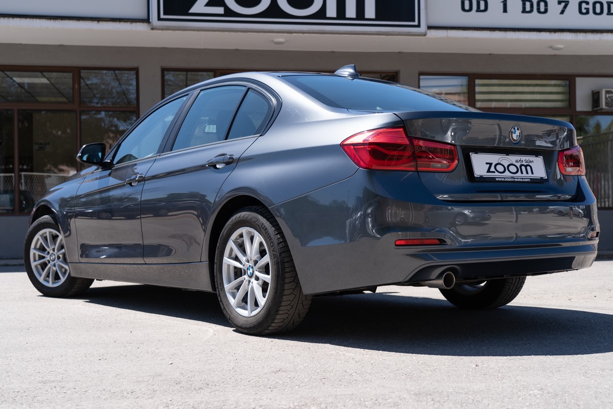 BMW
 3-Series 316D BUSINESS 