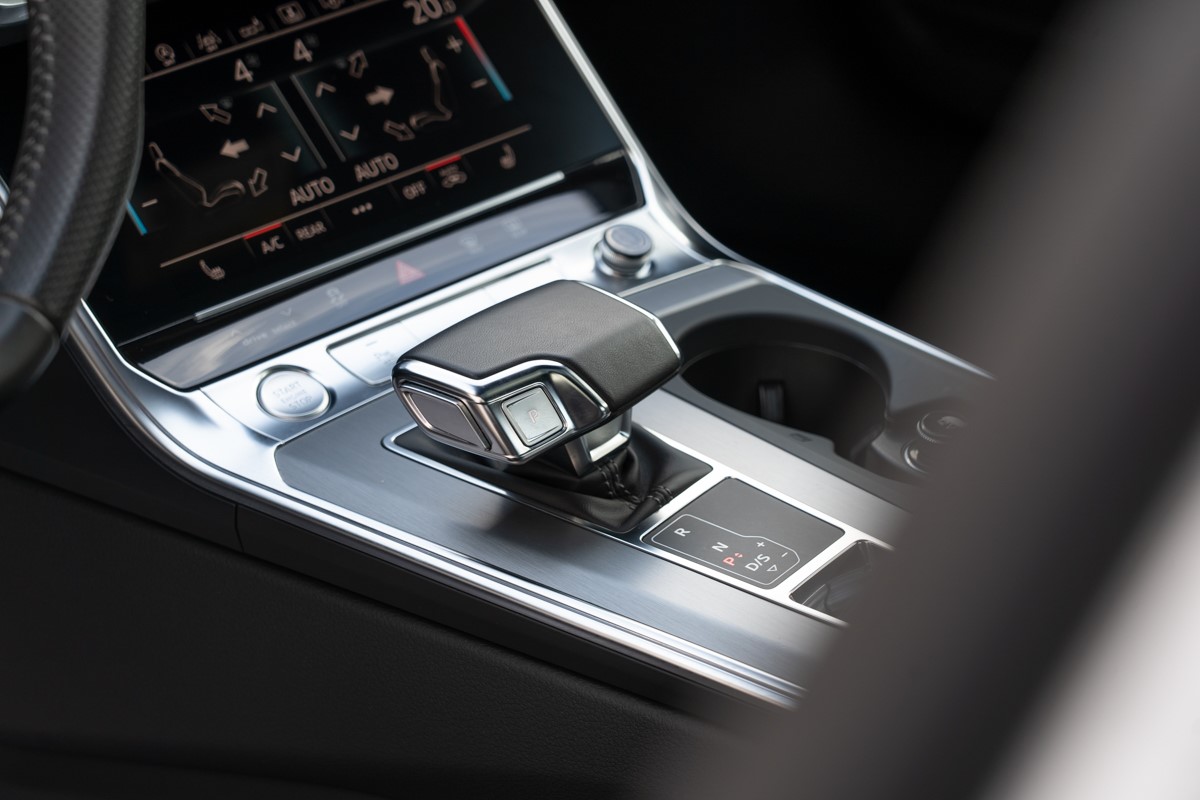 Audi A6
 45 TDI Quattro Sline