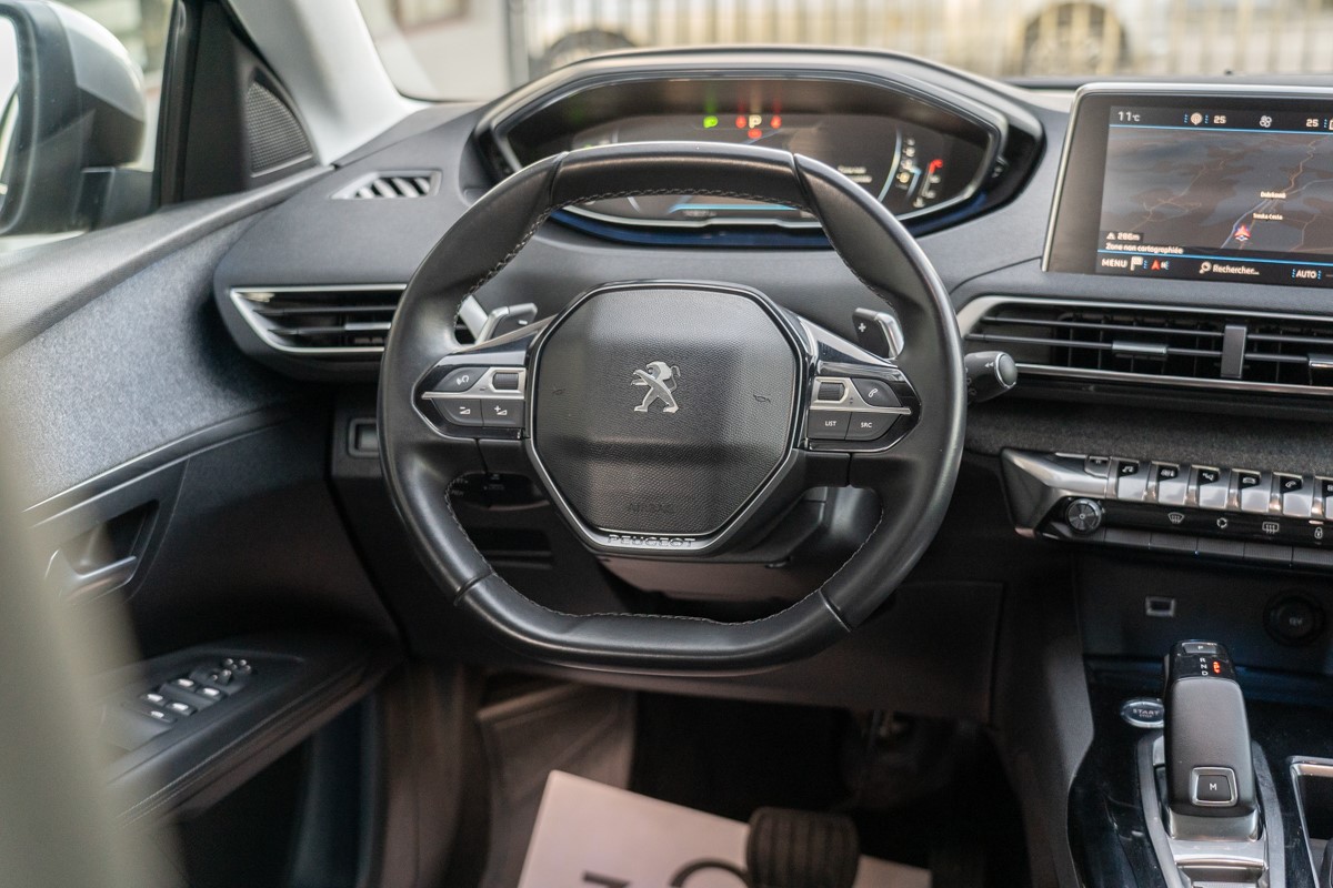 Peugeot 3008 1.5 BLUEHDI