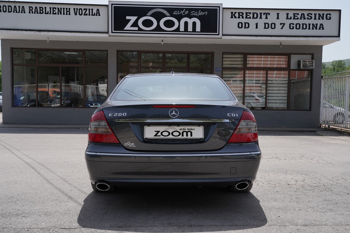 Mercedes-Benz E-Class
 E 280 CDI