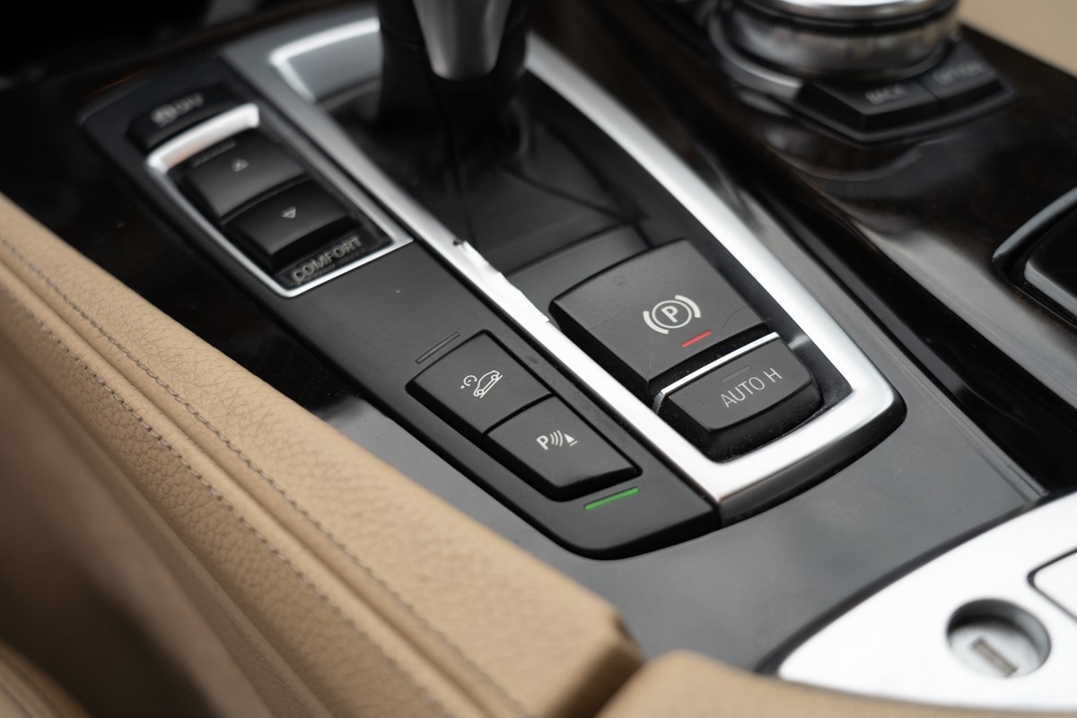 BMW
 535
 X-DRIVE