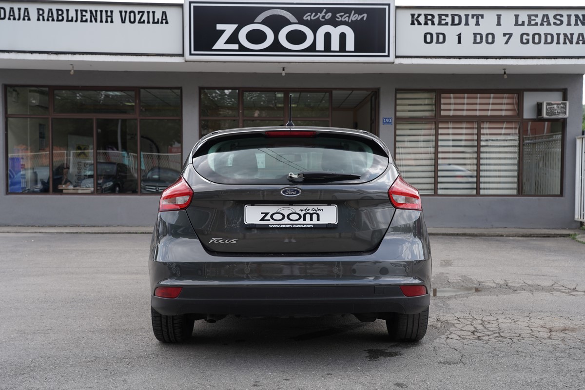 Ford
 Focus
 1,5 TDCI