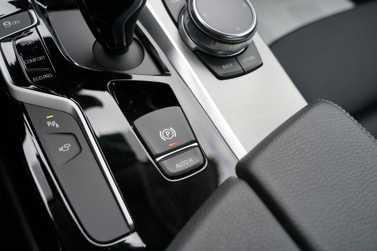 BMW
 5-Series 530D XDRIVE