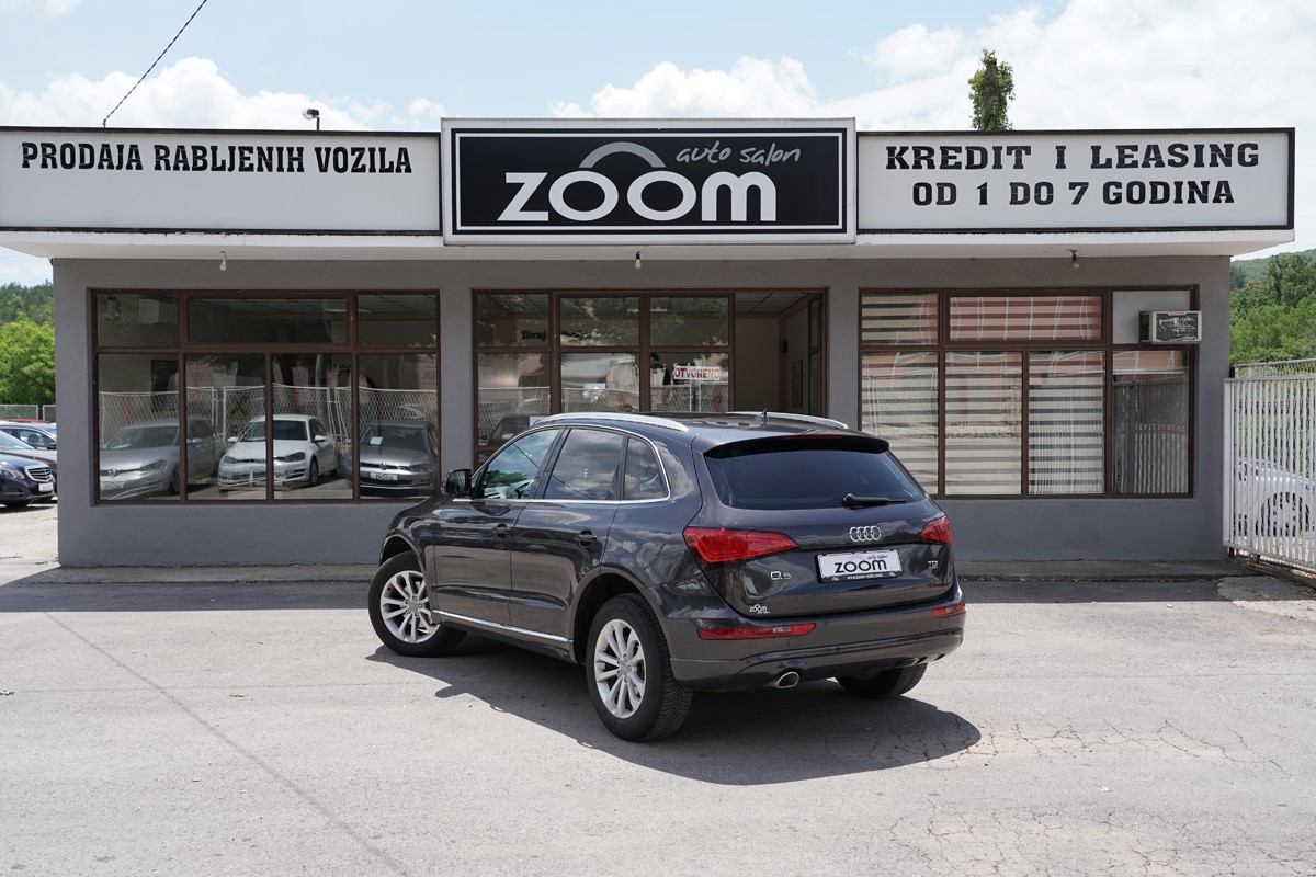 Audi Q5 2.0 TDI Ambition Luxe Quattro S-Tronic