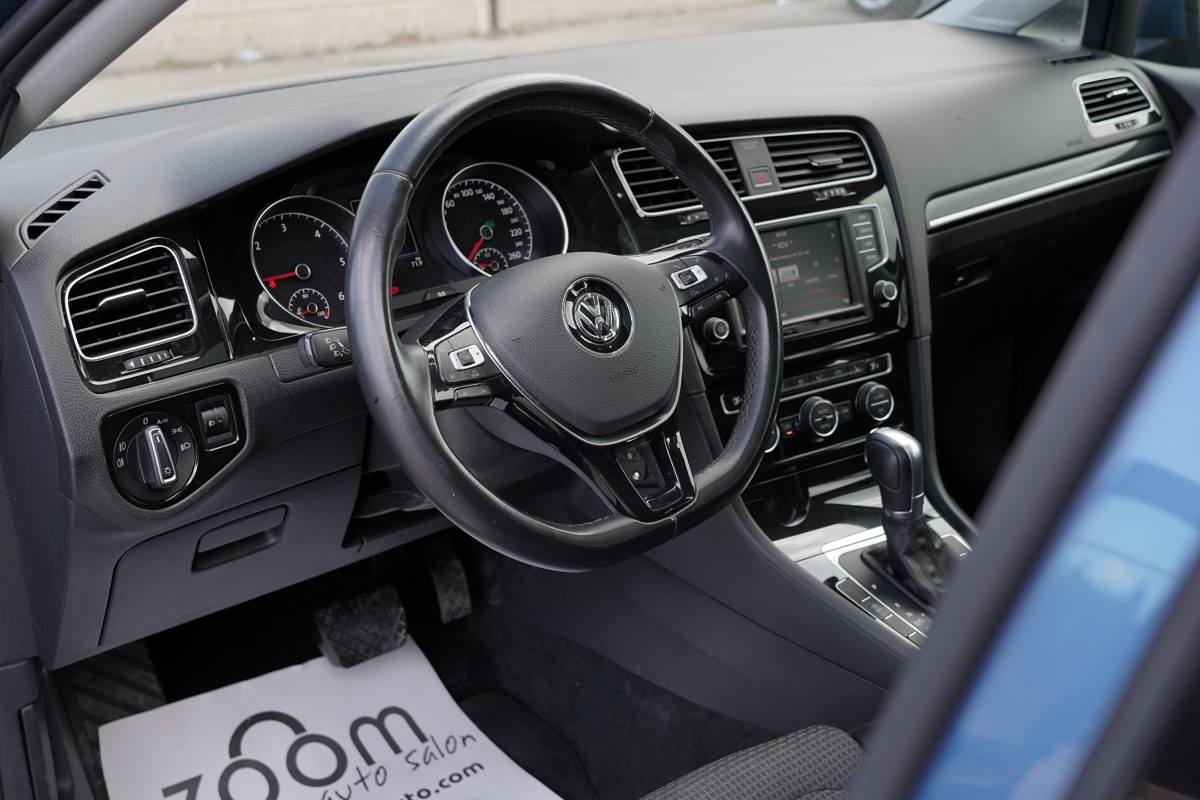 Volkswagen Golf GOLF 1.6 TDI 7-DSG