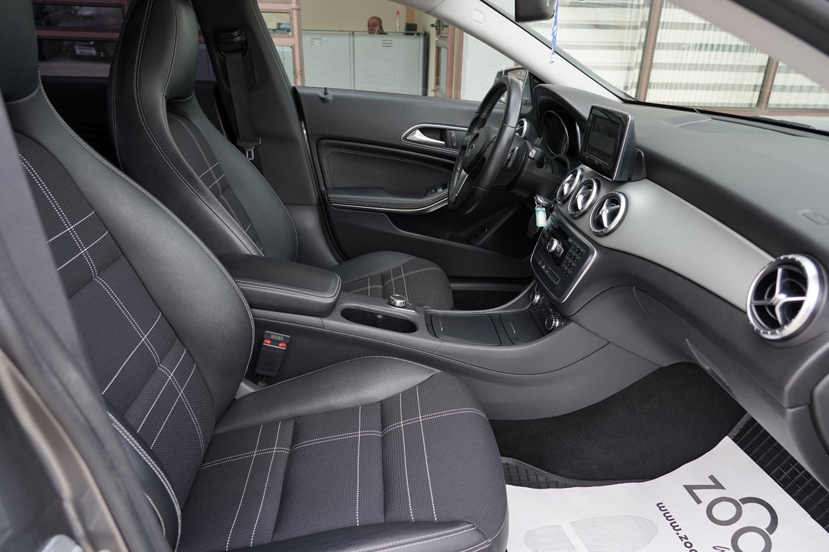 Mercedes-Benz CLA-Class 220 CDI