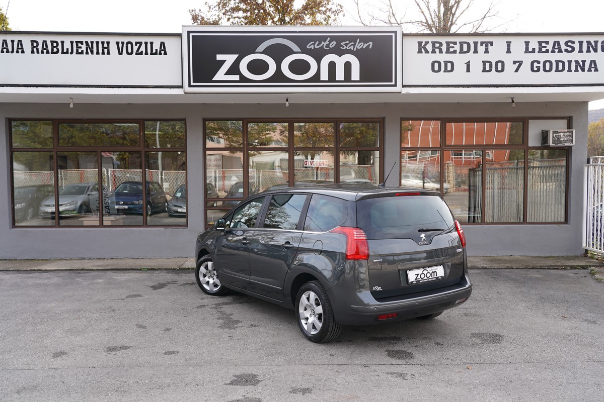Peugeot 5008 1,6 BlueHDI
