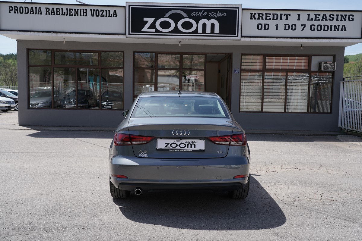 Audi A3
 1.6 TDi S-Tronic Berline Ambiente