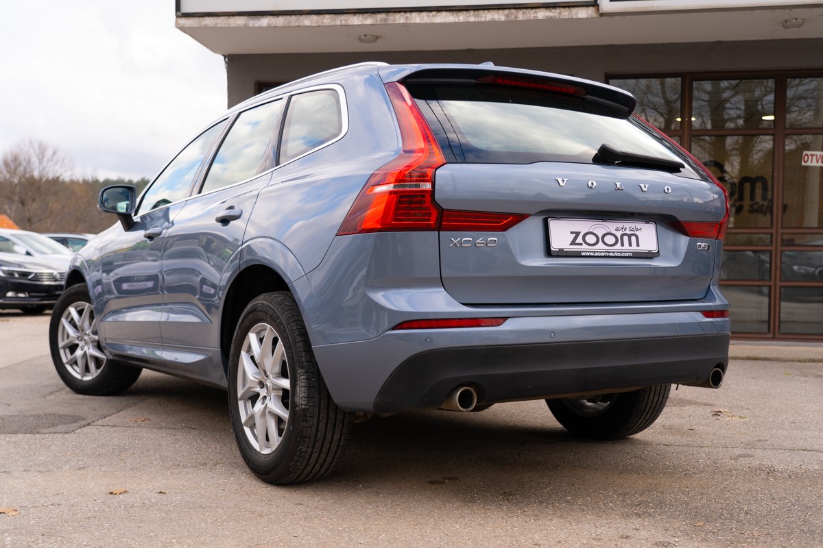 Volvo
 XC60 2.0 D5