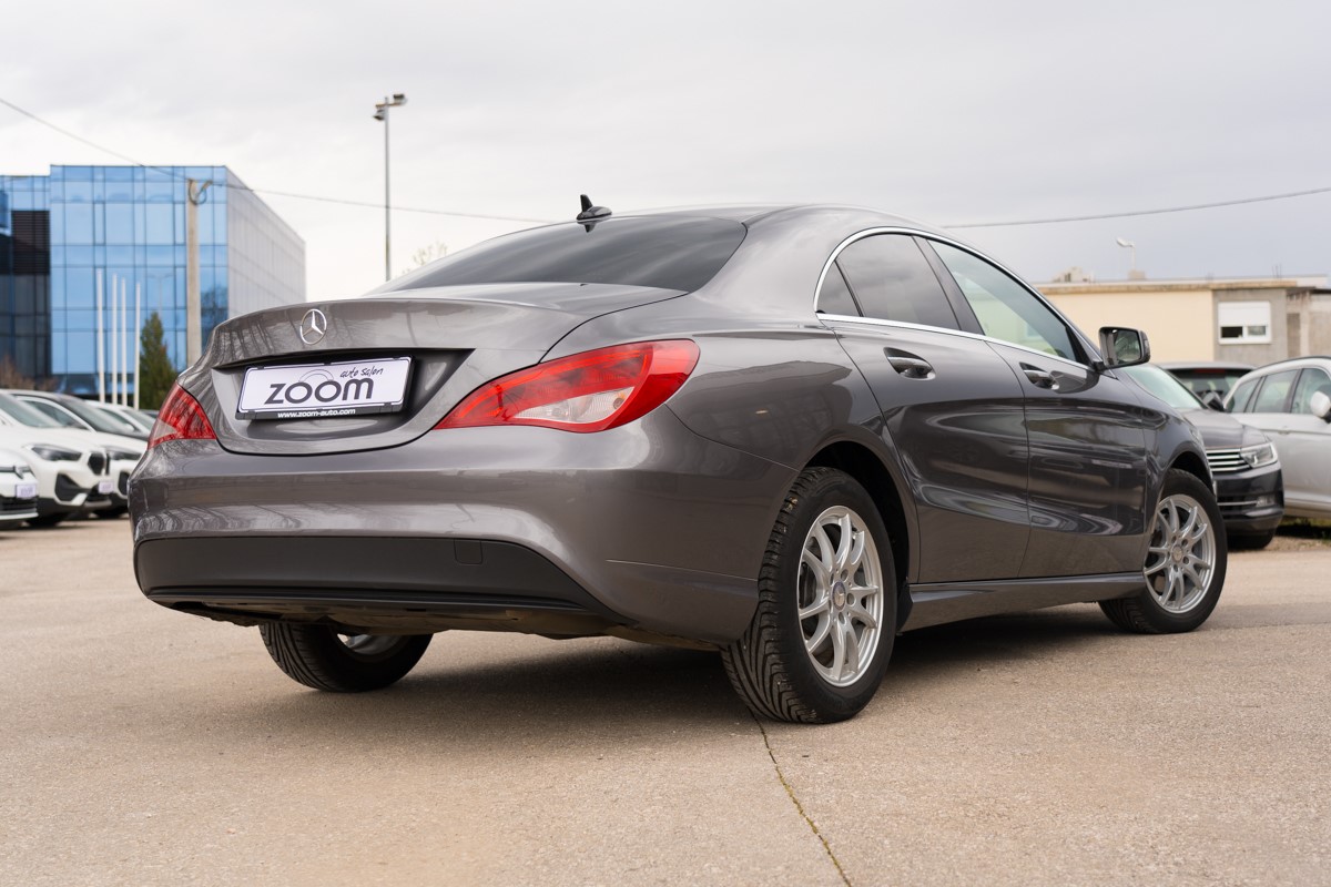 Mercedes-Benz CLA-Class 180D