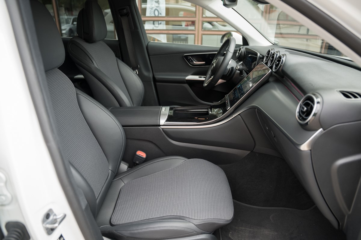 Mercedes-Benz GLC 220D 4 MATIC